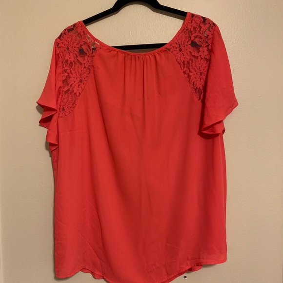 Torrid pink lace flutter sleeve blouse chiffon - Picture 5 of 6